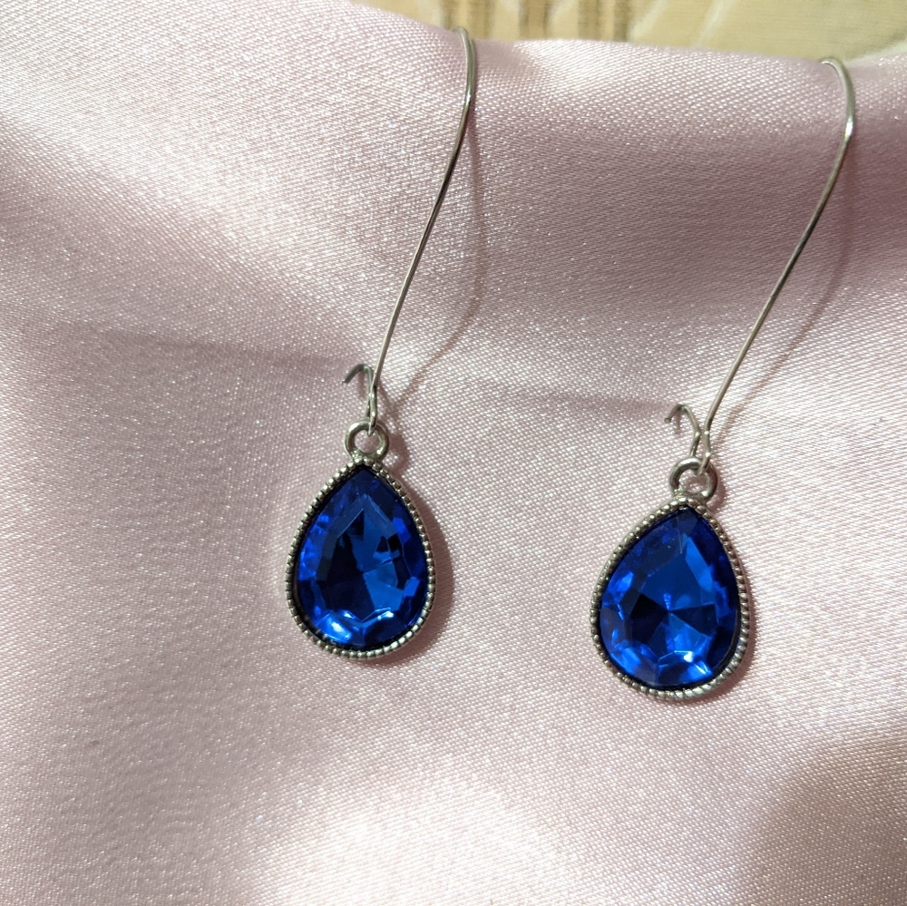 Bling Bling Blue Earrings